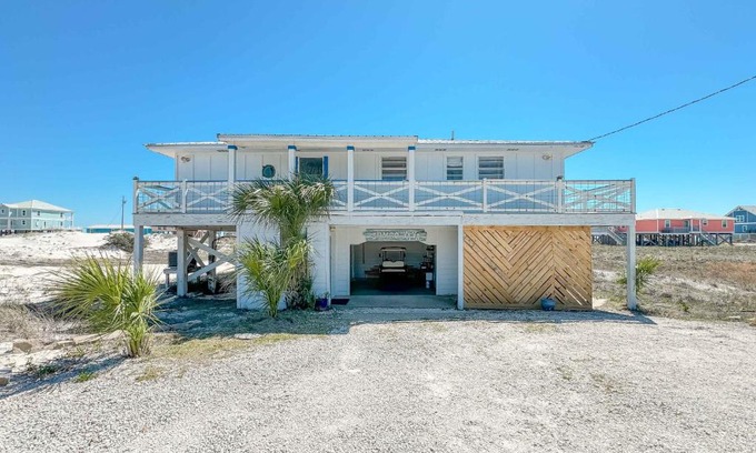 Surf Side Shores House | Gumbo YaYa