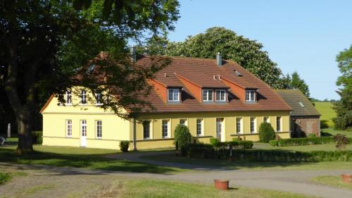 Gingst Apartment | Gut Rattelvitz, Parterre A OST