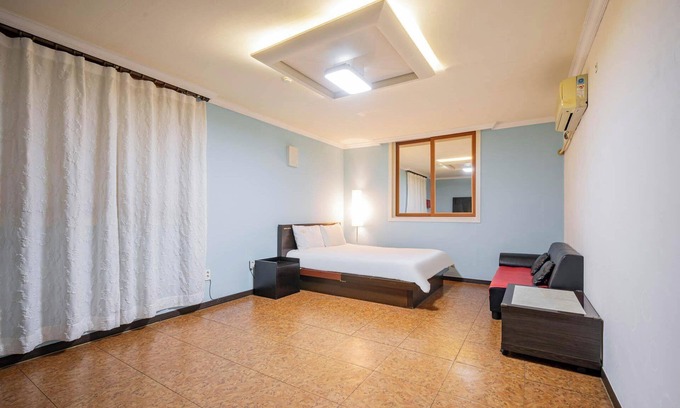 Seo-Gu Hotel | Gwangju Hwajeongdong Noblesse Business