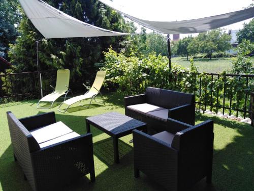 Revfulop House | Háromfenyő Apartman