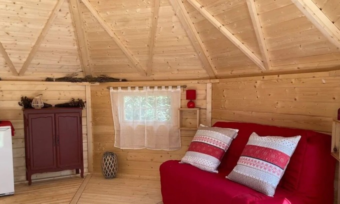 Mouzay Ski Chalet | Hébergement Atypique Proche des Lieus Touristiques