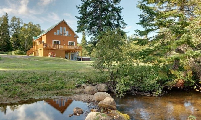 Baie-St-Paul House | Hôtel à la maison - Ô Chalet la Détente et Rivière