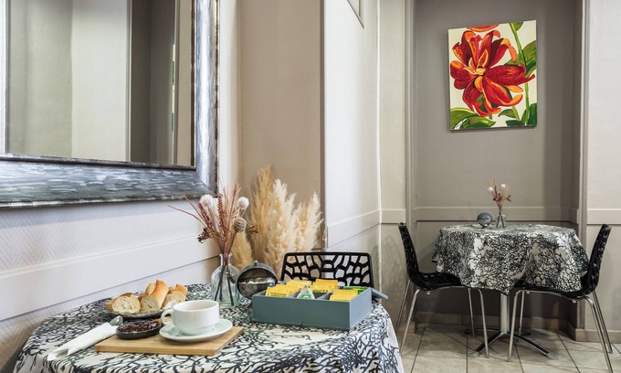 Saint-Vincent-de-Paul Hotel | Hôtel Bristol Nord
