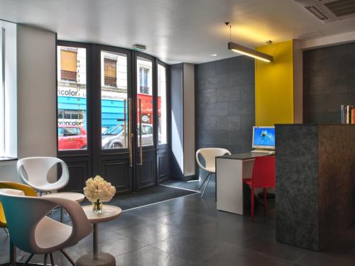 Quartier Saint-Ambroise Hotel | Hôtel des Métallos