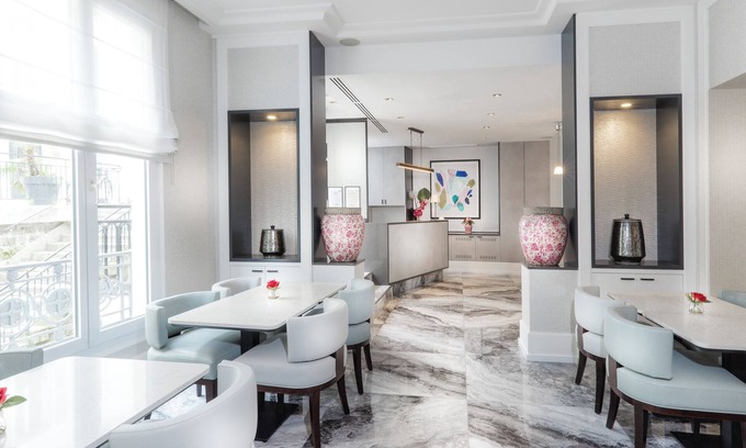 Chaillot Hotel | Hôtel du Bois Champs-Elysées
