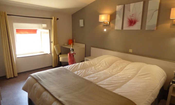 Pierrelatte Hotel | Hôtel du Centre
