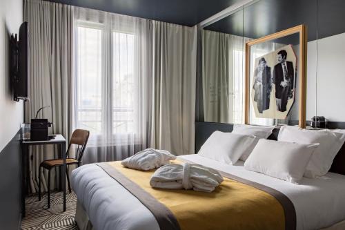 17th Arrondissement Hotel | Hôtel Gaston