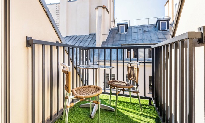 Palais-Royal Hotel | Hôtel Louvre Sainte Anne