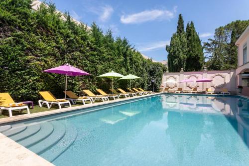 Arles Hotel | Hôtel Mireille