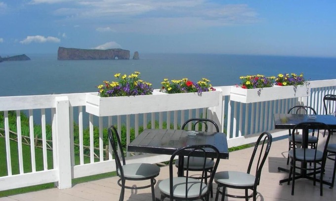 Perce Hotel | Hôtel Motel La Côte Surprise