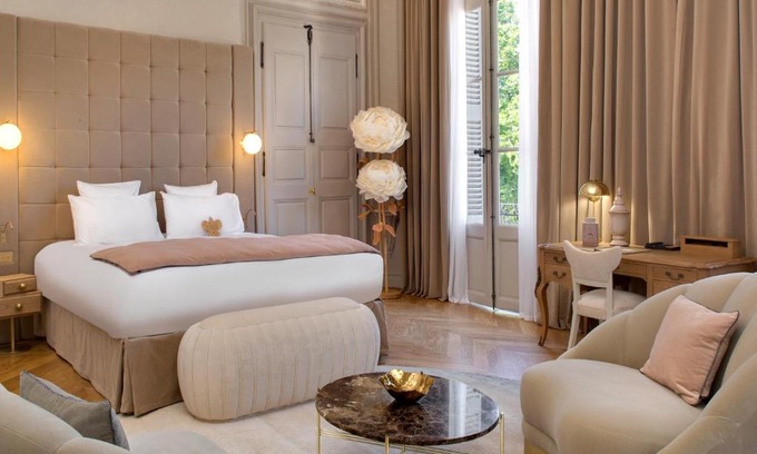 Historic Centre Hotel | Hôtel Richer De Belleval - Relais & Châteaux