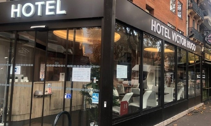 Les Chalets - Saint-Aubin - Saint-Etienne Hotel | Hôtel Victor Hugo