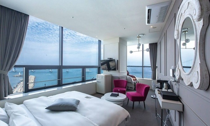 Suyeong-Gu Hotel | H Avenue Hotel Gwangalli