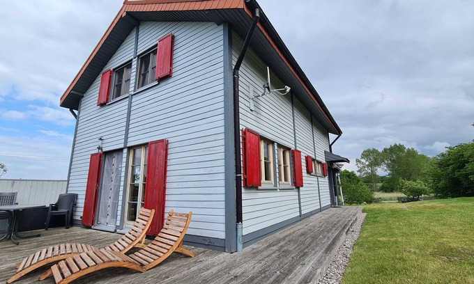 Rerik Cabin | H12 Wooden vacation home, fireplace, near Ostseebad Rerik - 4-room wooden vacation home with