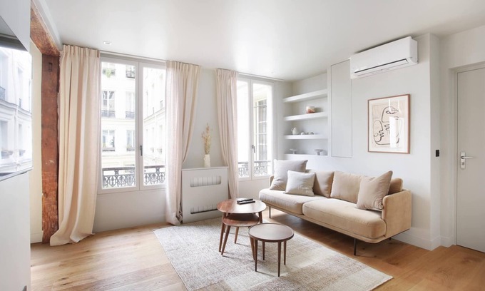 Quartier du Mail Apartment | H2 - Sublime & New Apartment Paris Center