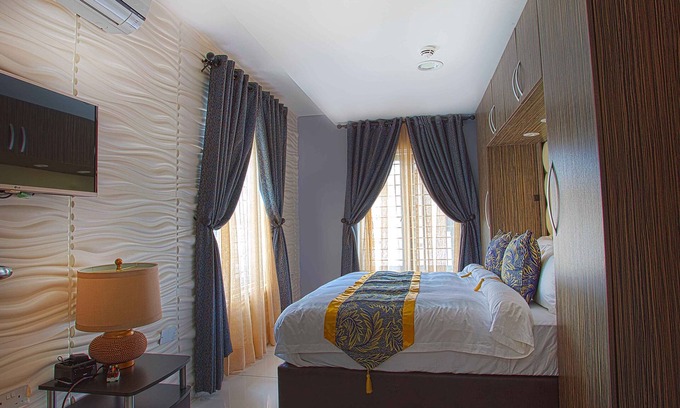Lekki Phase 1 Apartment | H21 Apartments & Lounge