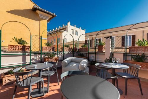 Monti Apartment | H77 Apartments - Maison D'Art Collection