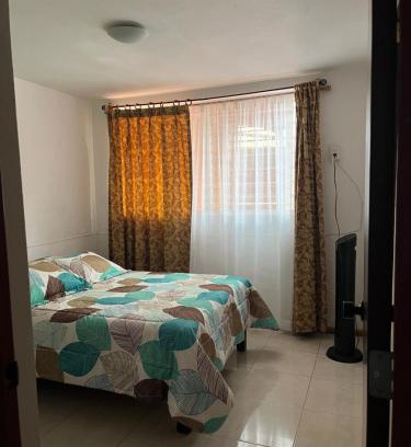 San Pedro Tlaquepaque House | Habitacion comoda en departamento planta baja