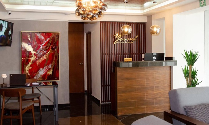 Centro Hotel | Habitaciones cómodas, modernas y limpias en Paseo de Montejo.