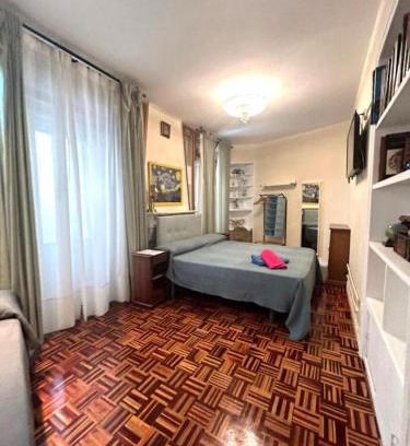 Moncloa - Arguelles Apartment | Habitaciones en Luisa