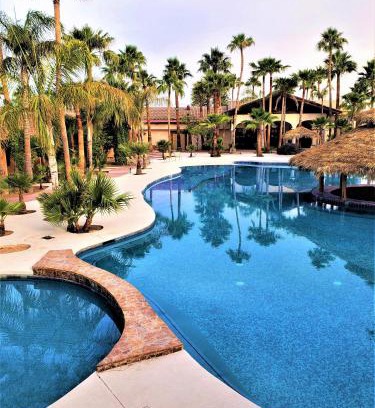 Puerto Penasco Hotel | Hacienda Monarcas Resort