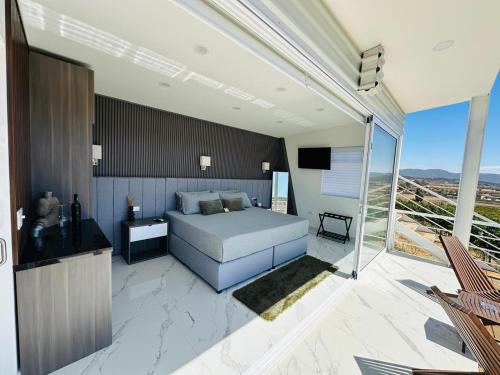 Valle de Guadalupe Hotel | Hacienda Montero