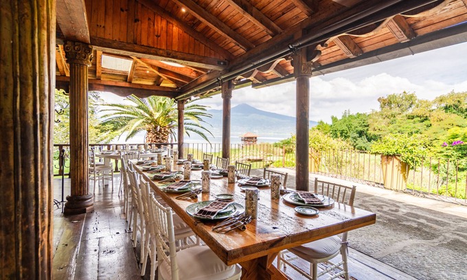 Tzintzuntzan Hotel | Hacienda Ucazanaztacua