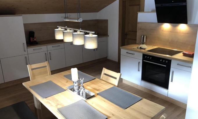 Alpbach Apartment | Hacklstoana