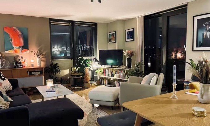 West Ham Apartment | HACKNEY - 1 bedroom flat with gym and concierge + best city views in London!