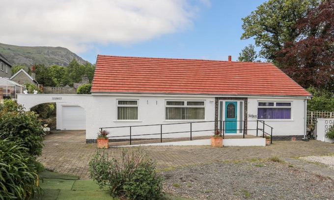Penmaenmawr House | Haddef Penmaenmawr