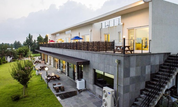 Namwon House | Haedenville Pension