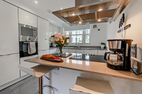 Saundersfoot House | Hafan - Saundersfoot