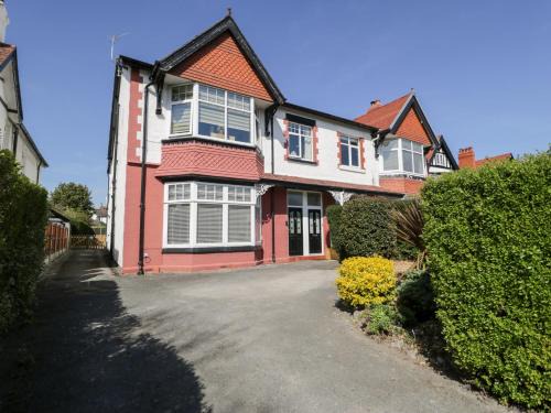 Rhos on Sea Apartment | Hafan Y Mor