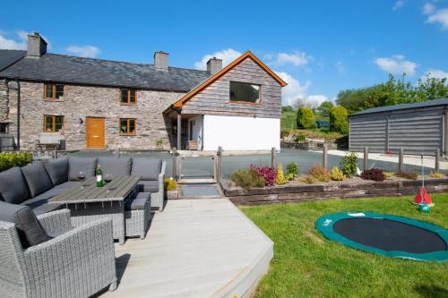 Cemmaes House | Hafod Gau