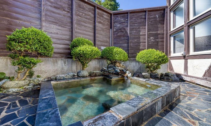 Hokujo Hotel | Hakuba PAIPU NO KEMURI