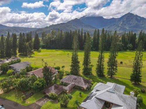 Princeville House | Hale Kamalani Mountain Villa and Golf Course Views
