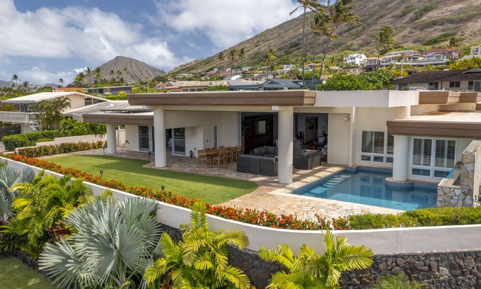 Hawaii Kai House | Hale Makana: Luxury, Pool, AC & Stunning Ocean Views