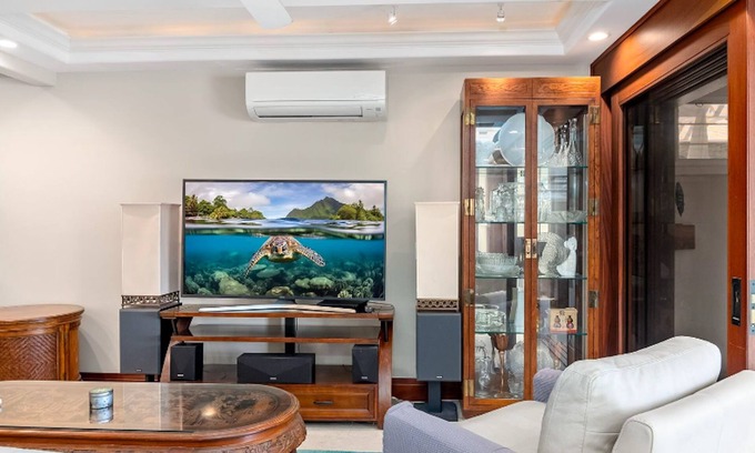 Eastern Honolulu House | Hale Maluhia - Marina Views!