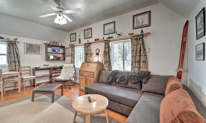 Soda Springs Cabin | Half-Mi to Trails: Rustic Soda Springs Cabin!