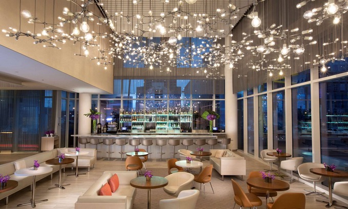 Dallas Arts District Hotel | HALL Arts Hotel Dallas, Curio Collection by Hilton