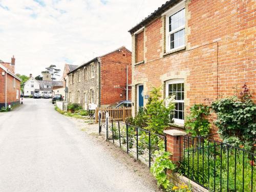 Bramfield House | Hall Cottage by The Suffolk Cottage Collection