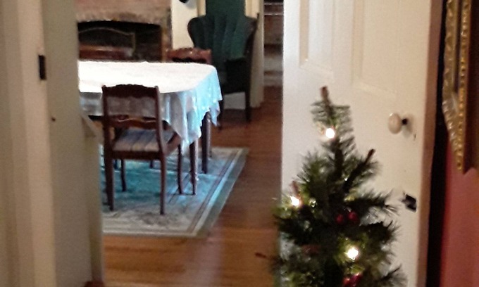 Glasgow Bed & Breakfast | Hall Place Bed and Breakfast