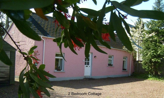 Belfast House | Hallmount Cottage - Belfast