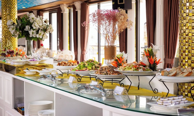 Ha Long Hotel | Halong Aquarmarine Royal Cruise