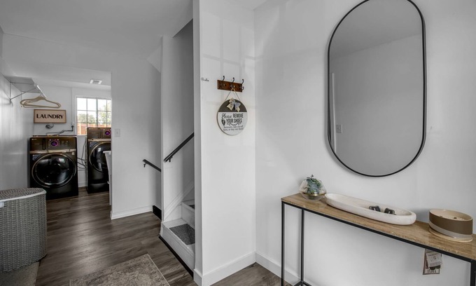 Athol Springs House | Hamburg Private House 4 bed 2 bath