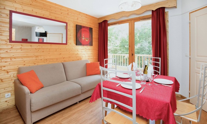 Orelle Apartment | Hameau 2 211 - SPA & PISCINE appartement 6 pers