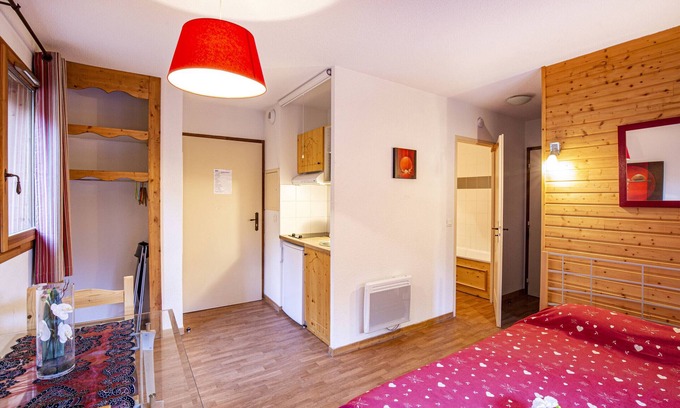 Orelle Apartment | Hameau 6 201a - SPA & PISCINE studio 2 pers.