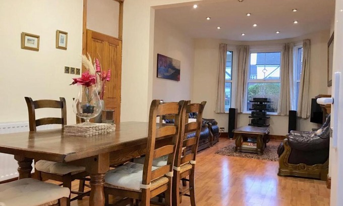 Exmouth House | Hamilton house