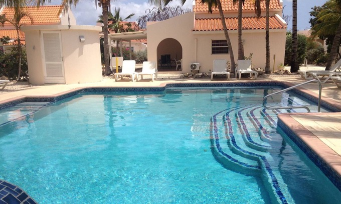 Hato Cottage | Hamlet Oasis resort: 1 bedroom apartment, close to the ocean