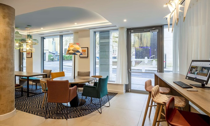 Bath City Centre Hotel | Hampton by Hilton Bath City